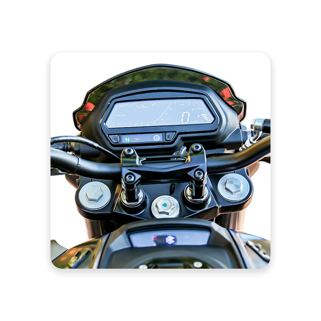 BAJAJ DOMINAR 250 UG NEGRO | 2024